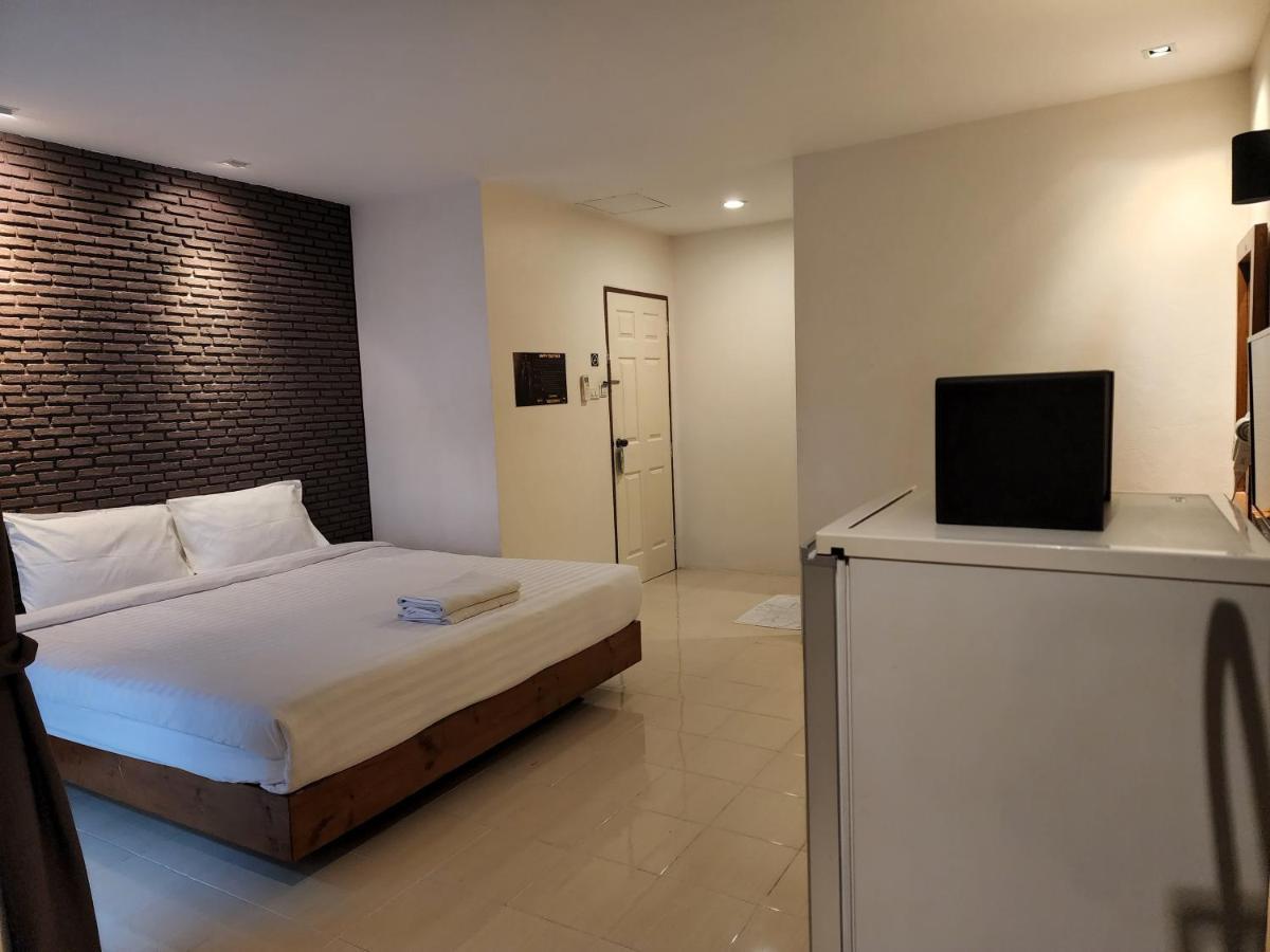 Dfeel House Hostel Patong Εξωτερικό φωτογραφία