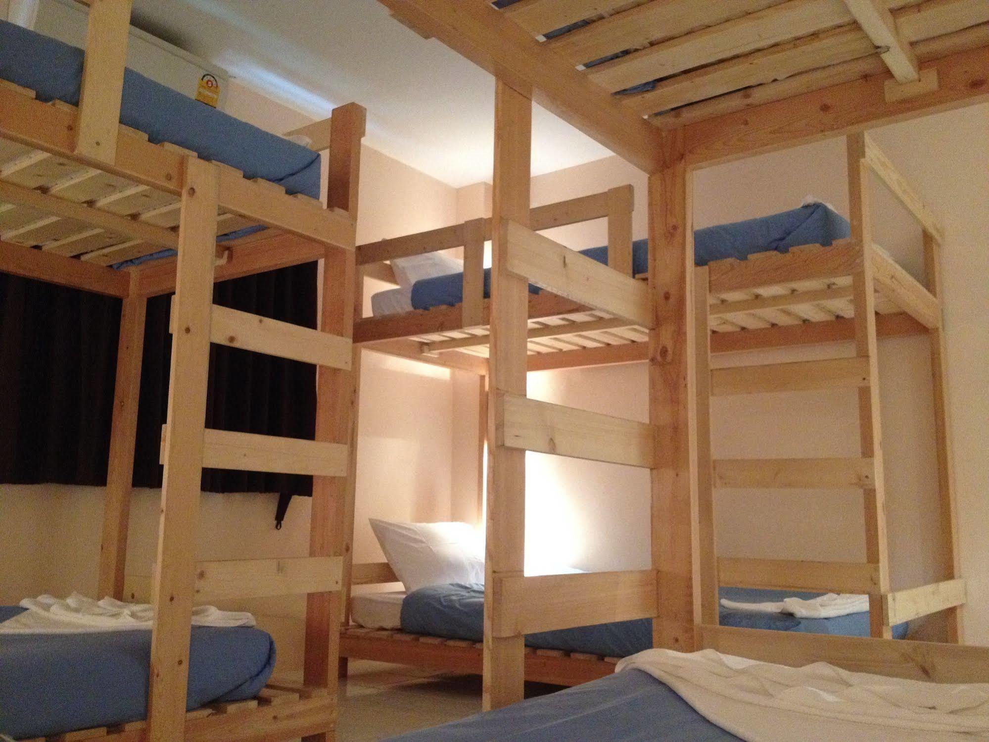 Dfeel House Hostel Patong Εξωτερικό φωτογραφία